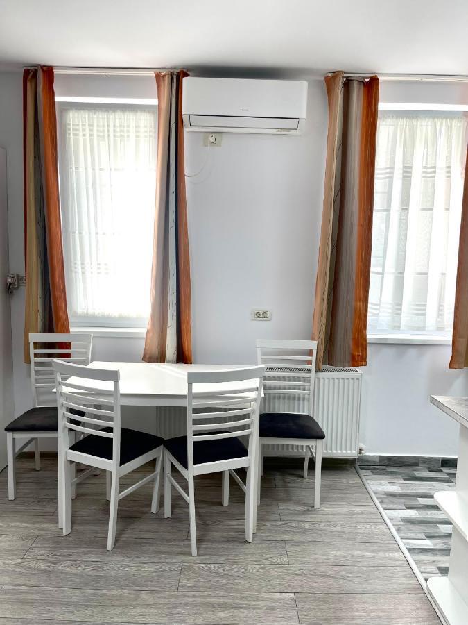 Cosy Place To Stay Timisoara Exterior photo